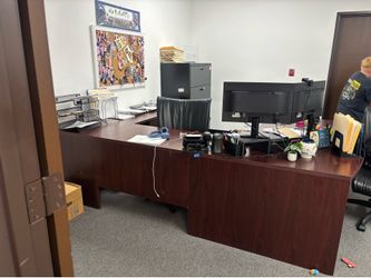 Computer desk