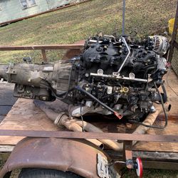 5.3l Chevy Motor An Transmission 