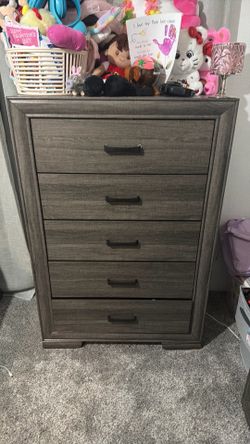 Chest Dresser