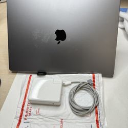 Apple MacBook Pro 16" A2780 M2 Pro | 16GB RAM | 1TB SSD | 97% Battery | AppleCare+ until 04/15/2026