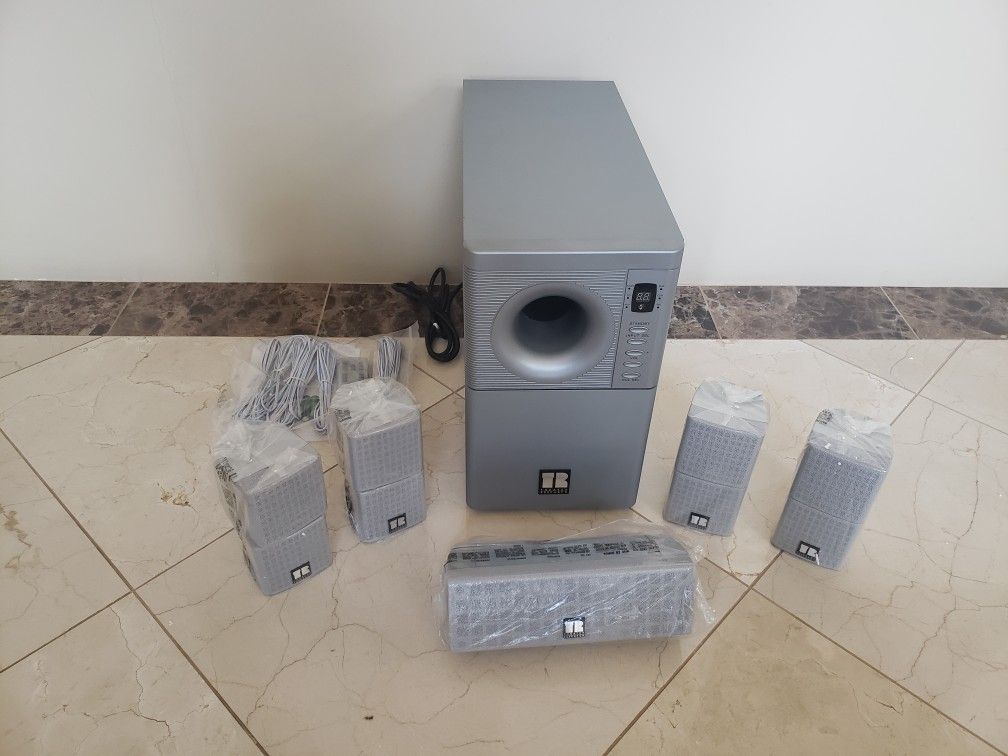 CUBE Speakers with Sub Woofer