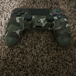 PlayStation 4 Controller 