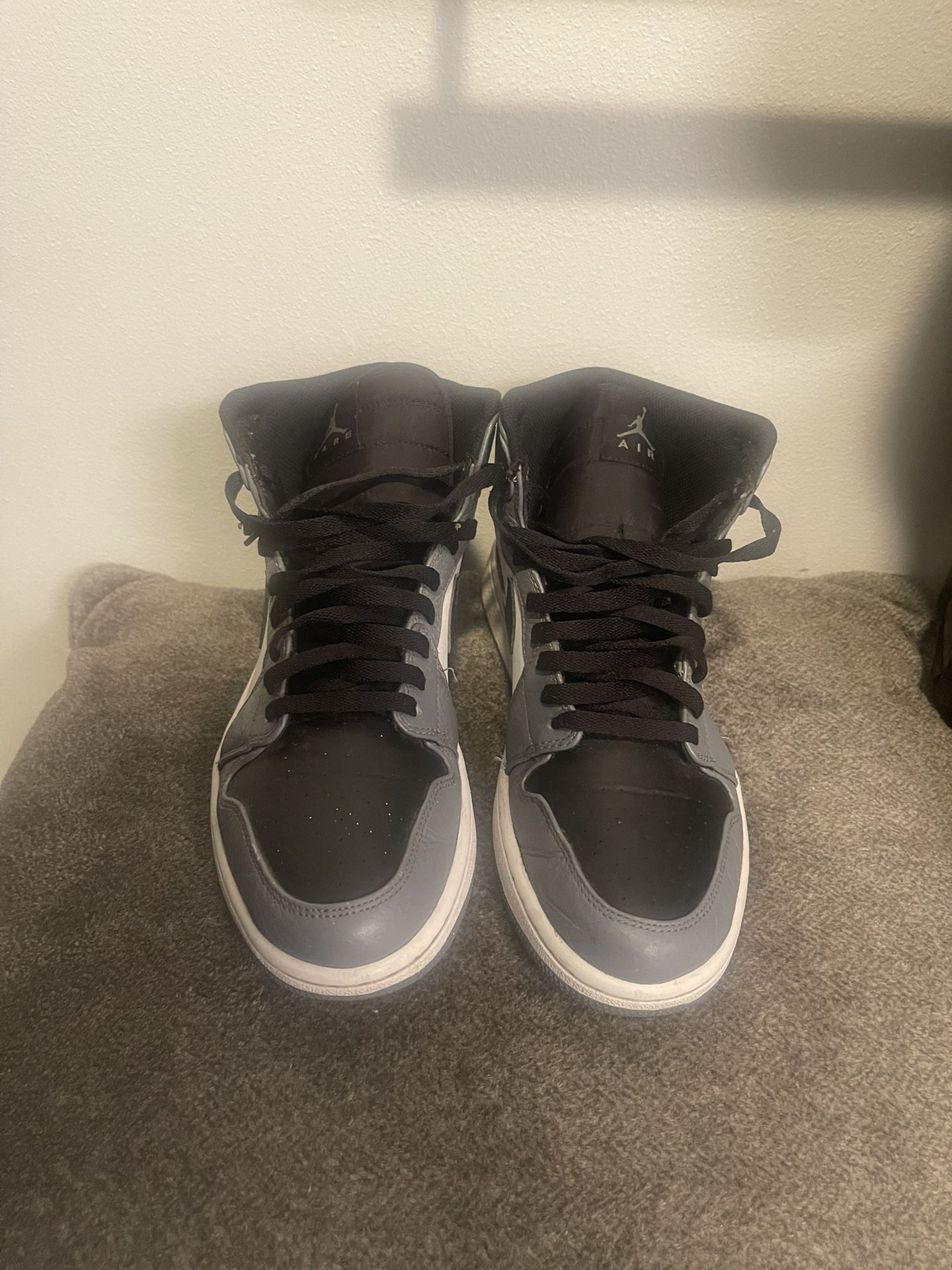 Jordan 1 Size 11 /910 Condition