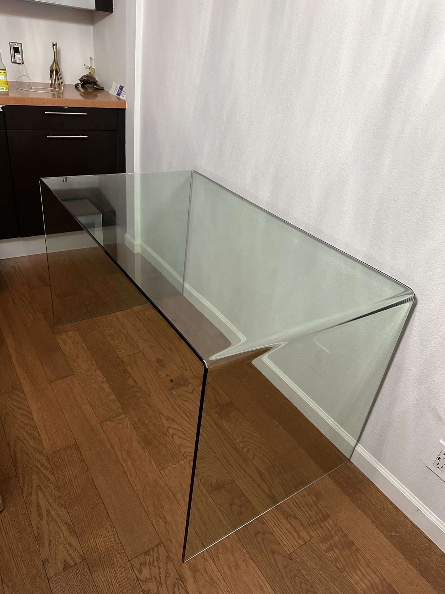 All Modern Embassy Glass Office Desk