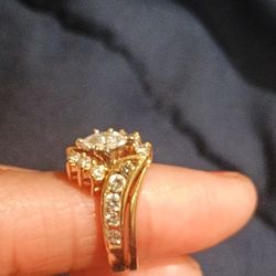 14k Gold Diamond Ring 💍
