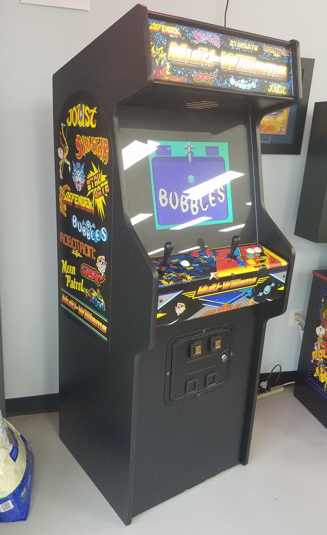 Multi William's Arcade Game.