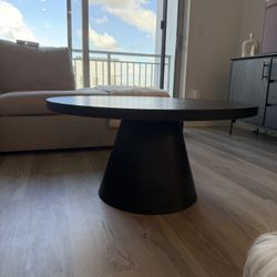 Round Coffee Table - Mesa de Centro