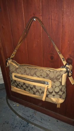 Vintage Demi Signature Authentic Coach Handbag