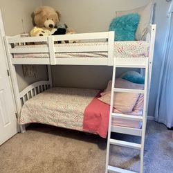 Storkcraft Bunk Bed