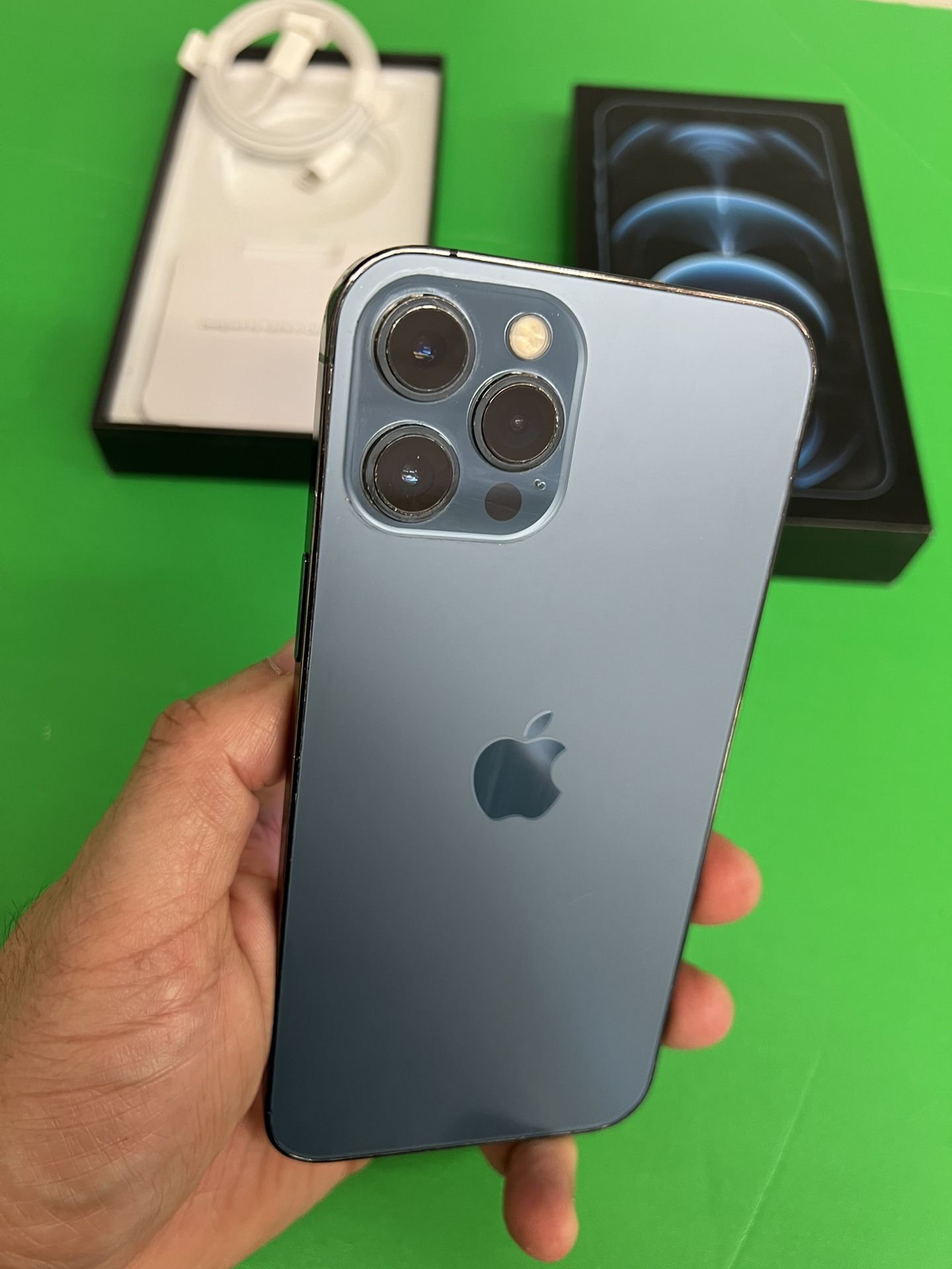 iPhone 12 Pro Max 128gb Factory Unlocked/ Liberado Para Cualquier Companias