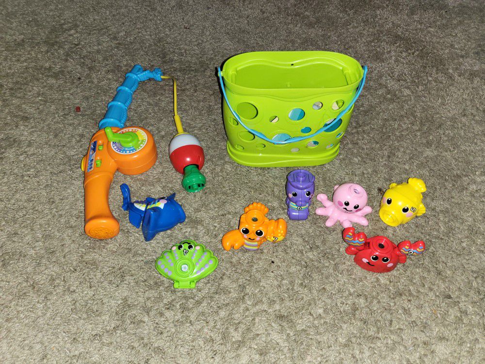 VTech Jiggle and Giggle Fishing Set Learning Toy With 7 Sea Creatures