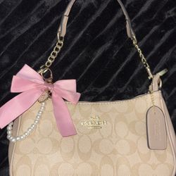 Teri Coach Shoulder Purse 