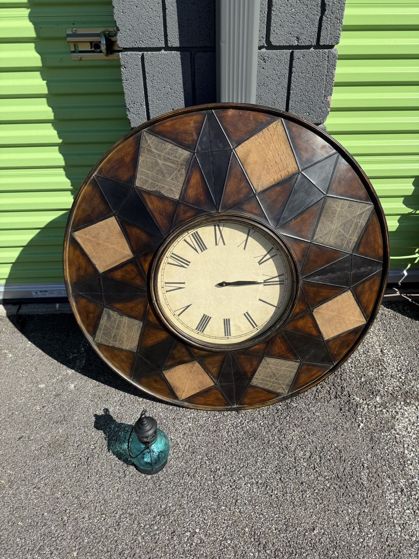 Large decorative Clock