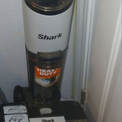 Shark Vaccumm 