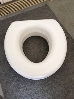 Toilet Seat Riser - 5” White - (322)