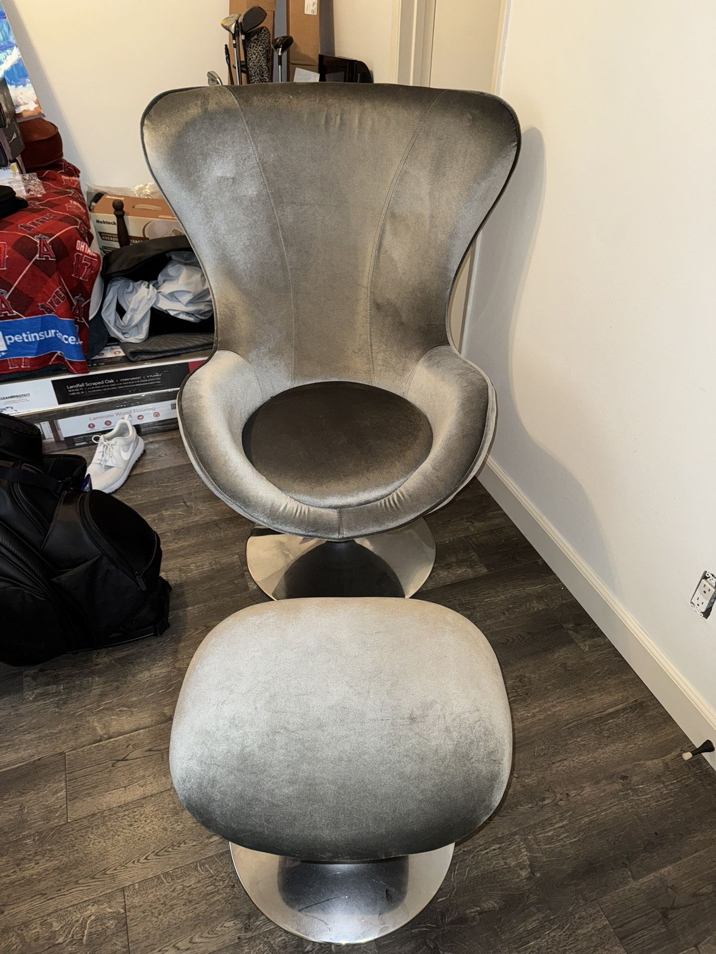 Shelia Silver Swivel Accent Chair With Ottoman