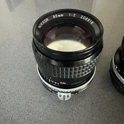 Nikon Nikkor 85mm 1:2