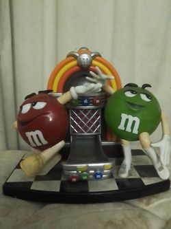 M&m candy dispenser