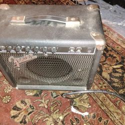 Fender 38 Watt Guitar Amp