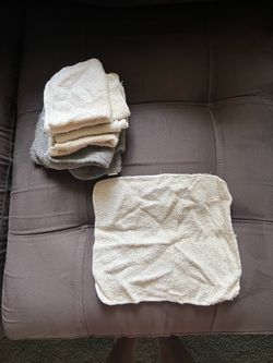 Grey and white wash clothes