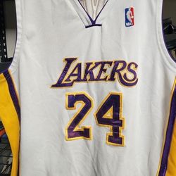Official Kober Bryant 24 Jersey 