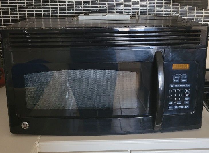 GE Microwave  $35