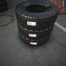37x12.50/17 BFGOODRICH KO2