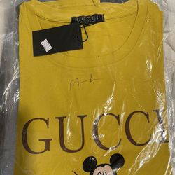 Women’s T-shirts 
