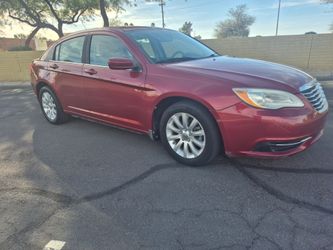 2011 Chrysler 200 low mileage only 51,000