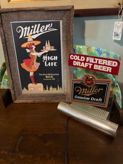 MILLER Genuine Draft Beer Advertising Bar Table Sign - 1988- Light Works AND Framed Miller Sign