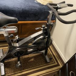 HealthRider H40x Pro Indoor Cycle