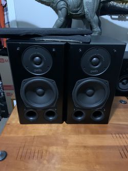 Polk Audio Bookshelfs