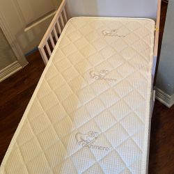 Toddler Bed With Cashmere Mattress