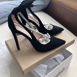 Sexy Black Princess Style Heels, Size 8