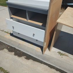 Baby Changing Table/Dresser and Desk