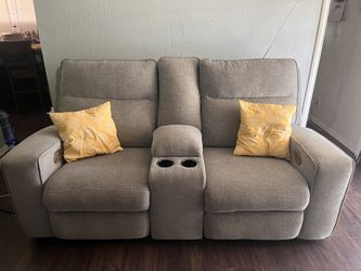 Reclining Loveseat with Console