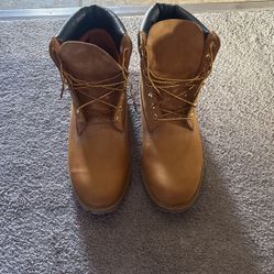 Gently Used Timberland Boots 