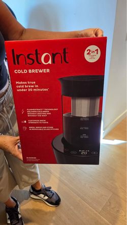 nstant Cold Brewer 2-in-1 Coffee & Iced Tea Maker - Like New in Box