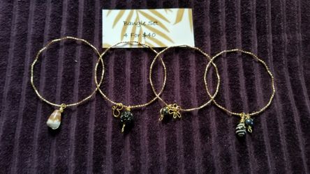 Bangle set of 4 made by lenas creations