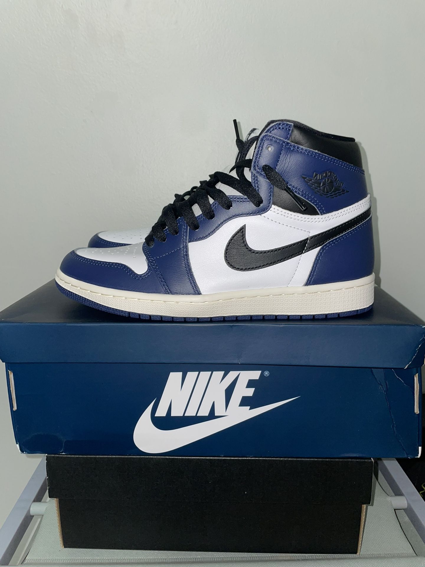 jordan 1 high “midnight navy” sz 8.5 men