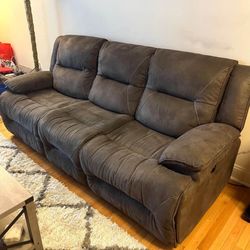Electric Reclining Couch