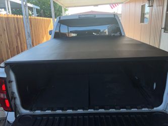 Fold the bed liner great condition for Chevy or GMC short Bed truck