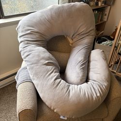 Pregnancy Body Pillow