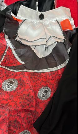 Halloween Kids Vampire costume  7/8