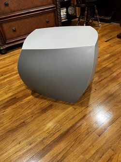 Modern Sculptural Side Table / Stool – Minimalist Gray Accent Piece