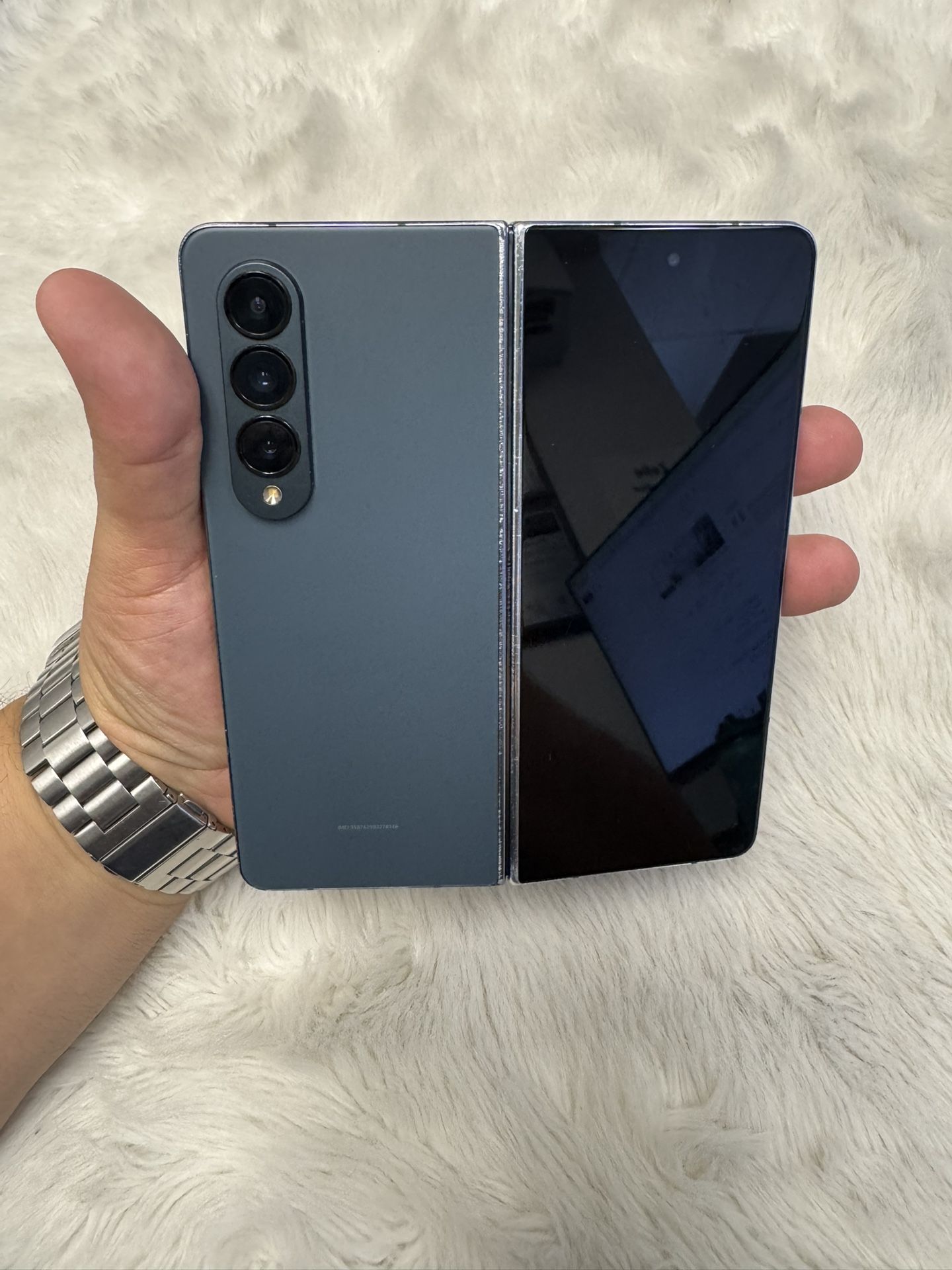 Samsung Galaxy Z Fold 4 256GB Unlocked $450