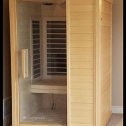Like New! Sunlighten 2 person Infrared Sauna 