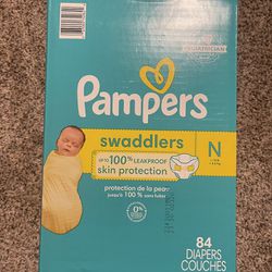 Newborn Pampers Swaddlers