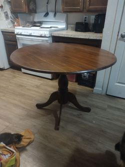 Dining room table