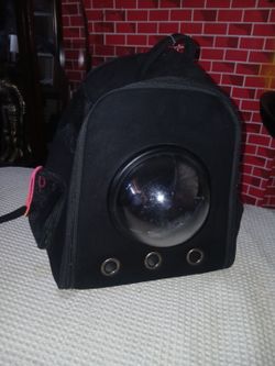 Pet backpack